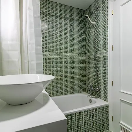 Flatguest Almansa * 3bdr * Parking * Wifi *